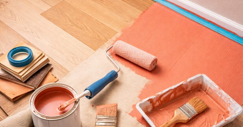 Laminaat verven voor een compleet nieuwe uitstraling in huis