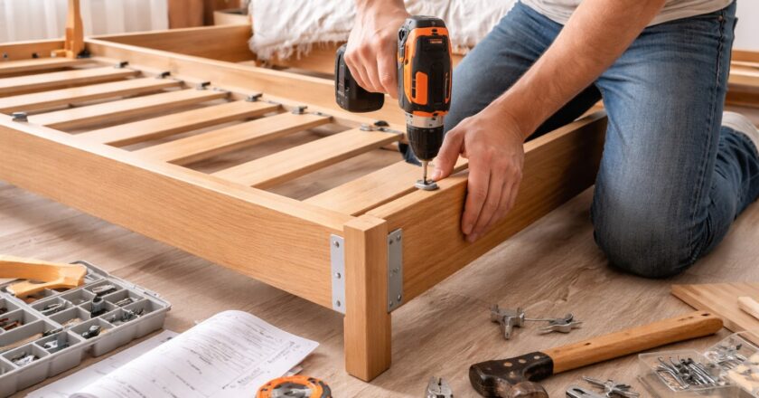 Zelf bed maken voor een persoonlijk en duurzaam slaapkamerinterieur